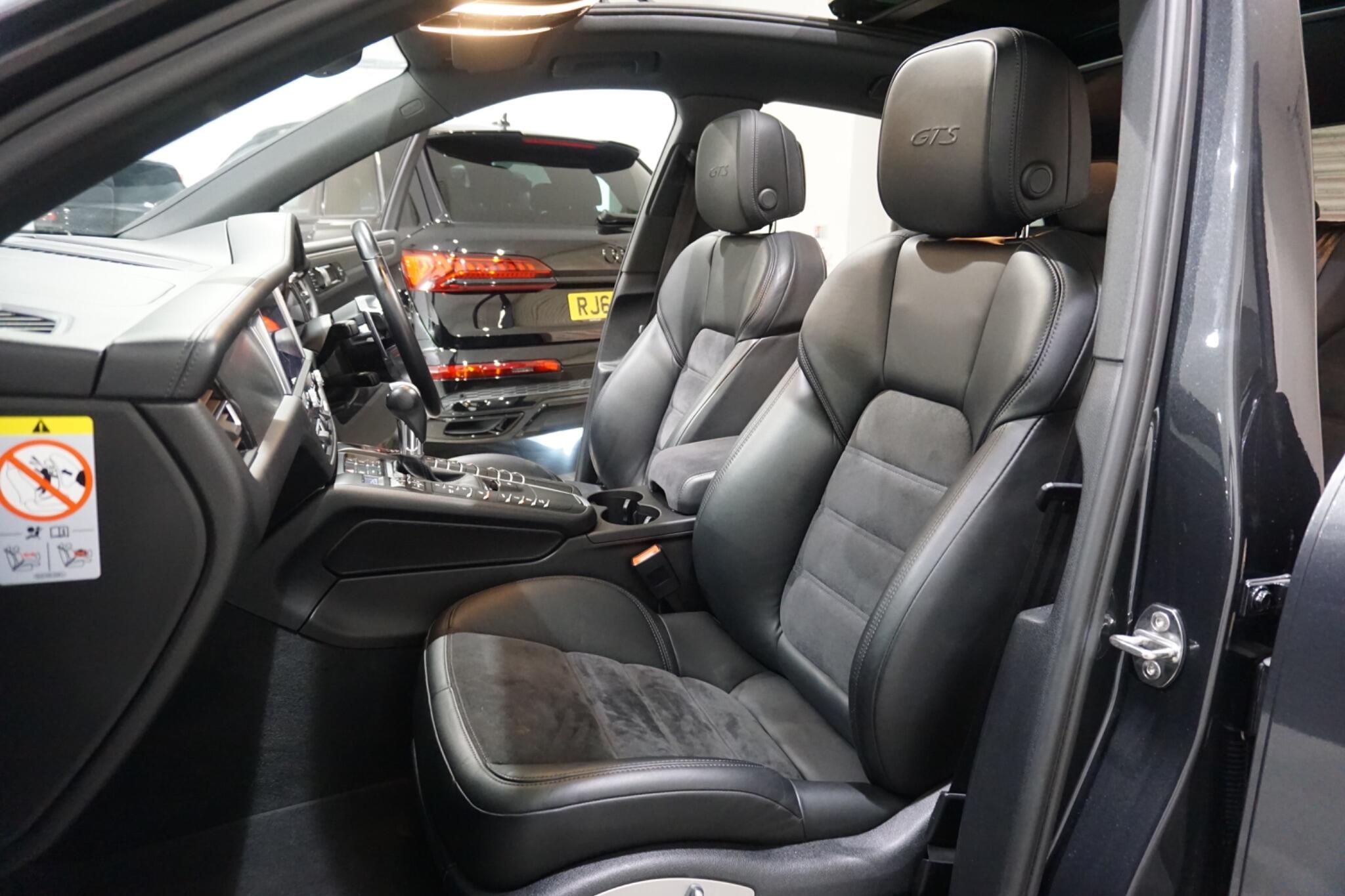 Porsche Macan 2.9T V6 GTS SUV 5dr Petrol PDK 4WD Euro 6 (s/s) (380 ps)
